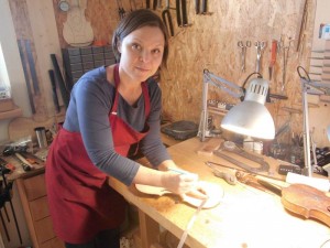 Justyna Gancarek. Lutniczka z Gromnika, która skrzypce traktuje jak dzieci