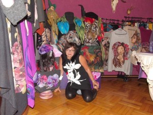 Tarnowianka Urszula Warzyca na co dzień zajmuje się filcowaniem, czyli techniką rękodzieła artystycznego polegającą na... malowaniu wełną.