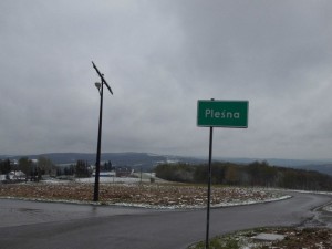 Pleśna: Lampy stoją, światła brak