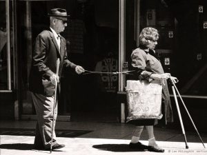 Żyjąc w ciemności