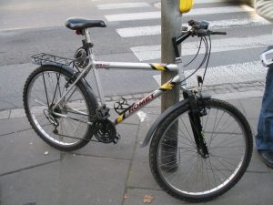 Niebezpieczni rowerzyści?