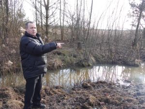 Radłów: Odcięty od lasu