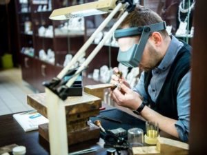 Praca na wagę złota…