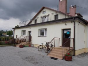 Żelazówka: Zamieszanie wokół szkoły