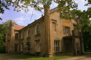 Wojnicz: Pałac pójdzie pod młotek?