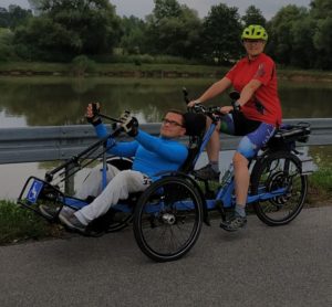 Niezwykły rower, niezwykły duet