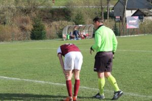 Sędziowie pod ostrzałem