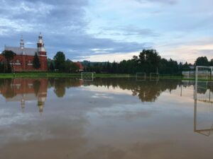 Szerzyny: Powstrzymać wodę