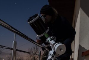 Andrzej Winiarczyk – Patrząc w gwiazdy