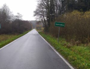 Z Jastrzębi, czy z Jastrzębiej?