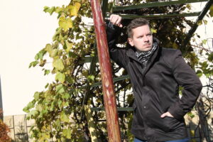 Nie ma odcieni szarości. Jest tylko czarne lub białe…