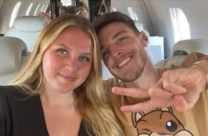 Lauren Fryer jest na co dzień partnerką piłkarza Arsenalu i reprezentacji Anglii, Declana Rice'a. / Fot. Instagram Lauren Fryer