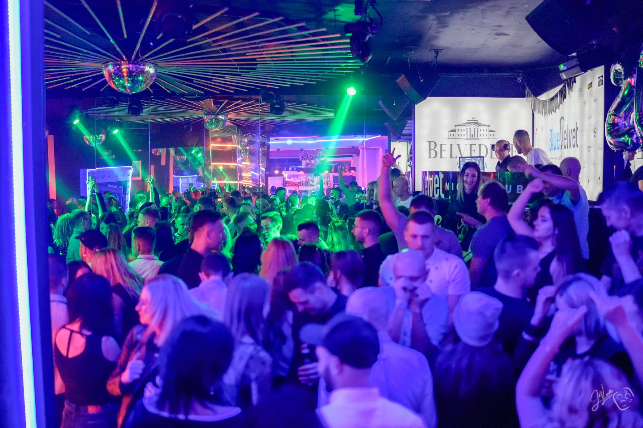 Kto dziś chodzi na dyskoteki, Fot. Blue Velvet Club