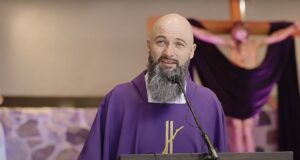 Ks. Michał Olszewski, fot. screen YT