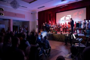 Wielkie patriotyczne śpiewanie w Ołpinach