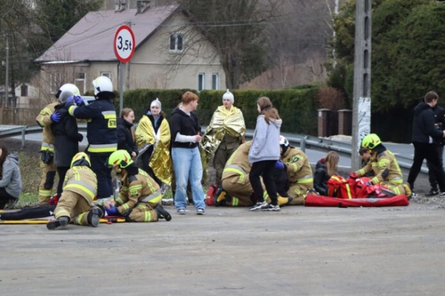 Cwiczenia sluzb ratowniczych w Rzepienniku Marciszewskim 34 Cwiczenia sluzb ratowniczych w Rzepienniku Marciszewskim 34