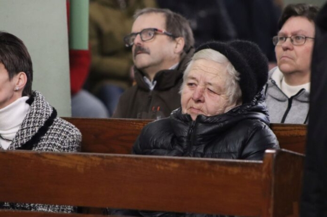 Wizytacja biskupa Leszka Leszkiewicza w parafii Rzepiennik Biskupi 2 32