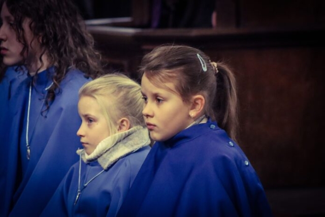 Wizytacja biskupa Leszka Leszkiewicza w parafii Rzepiennik Biskupi 2 34