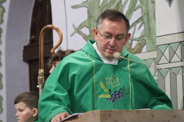 Wizytacja biskupa Leszka Leszkiewicza w parafii Rzepiennik Biskupi 2 62