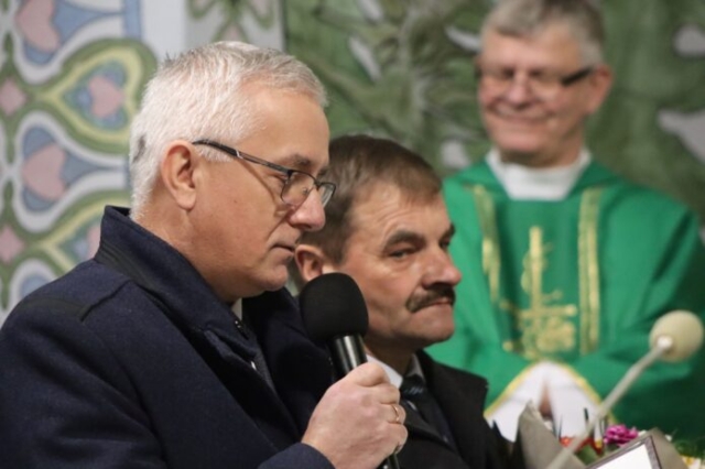 Wizytacja biskupa Leszka Leszkiewicza w parafii Rzepiennik Biskupi 2 67