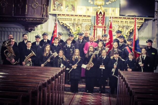 Wizytacja biskupa Leszka Leszkiewicza w parafii Rzepiennik Biskupi 2 69