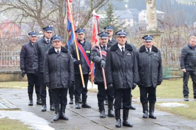 Wizytacja biskupa Leszka Leszkiewicza w parafii Rzepiennik Biskupi 2 70