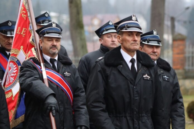 Wizytacja biskupa Leszka Leszkiewicza w parafii Rzepiennik Biskupi 2 72