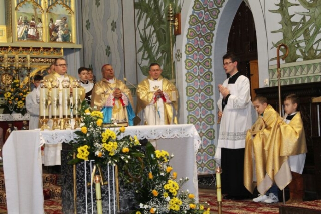 Wizytacja biskupa Leszka Leszkiewicza w parafii w Rzepienniku Biskupim 113