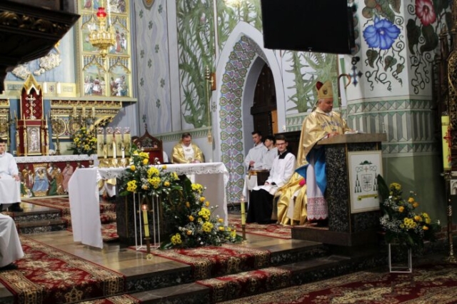 Wizytacja biskupa Leszka Leszkiewicza w parafii w Rzepienniku Biskupim 115