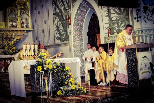 Wizytacja biskupa Leszka Leszkiewicza w parafii w Rzepienniku Biskupim 117