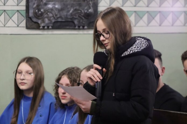 Wizytacja biskupa Leszka Leszkiewicza w parafii w Rzepienniku Biskupim 18