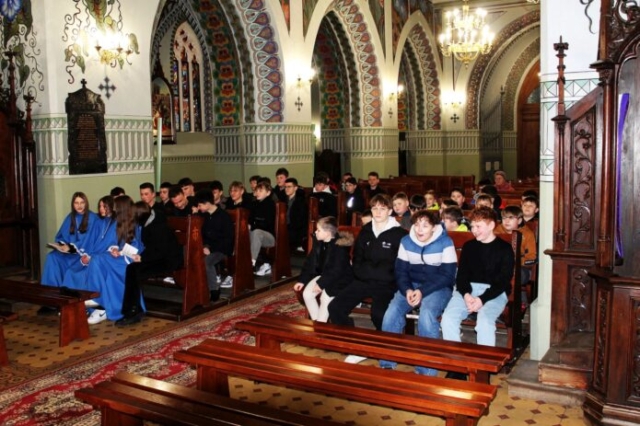 Wizytacja biskupa Leszka Leszkiewicza w parafii w Rzepienniku Biskupim 2