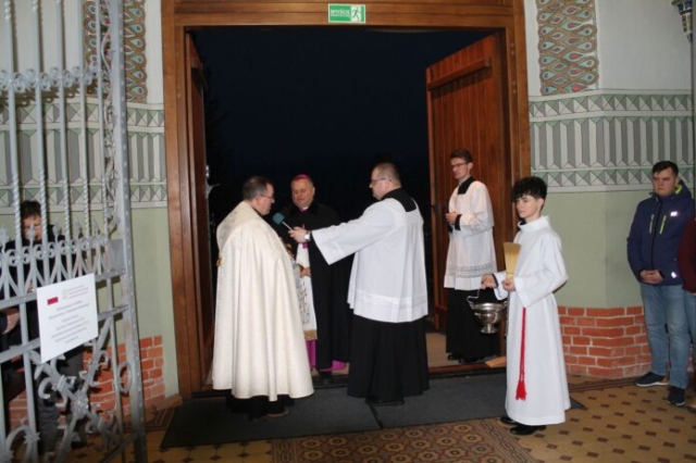 Wizytacja biskupa Leszka Leszkiewicza w parafii w Rzepienniku Biskupim 45