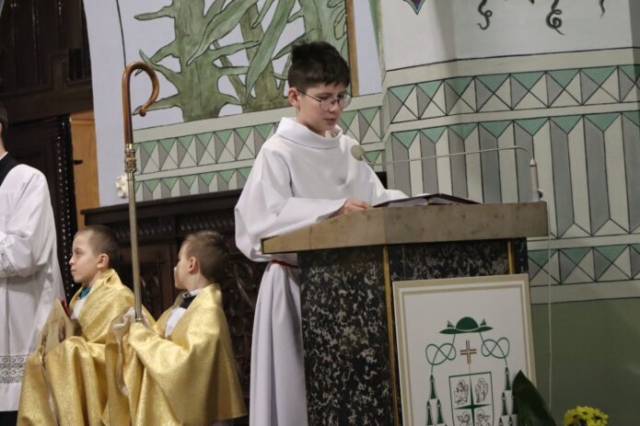 Wizytacja biskupa Leszka Leszkiewicza w parafii w Rzepienniku Biskupim 88